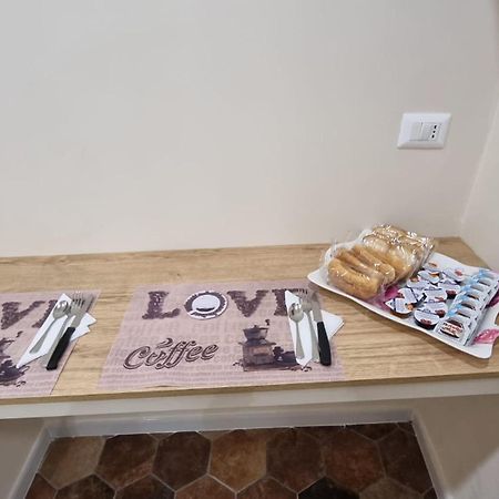 O'Vascio Ra Nennel Apartment Napoli Ngoại thất bức ảnh